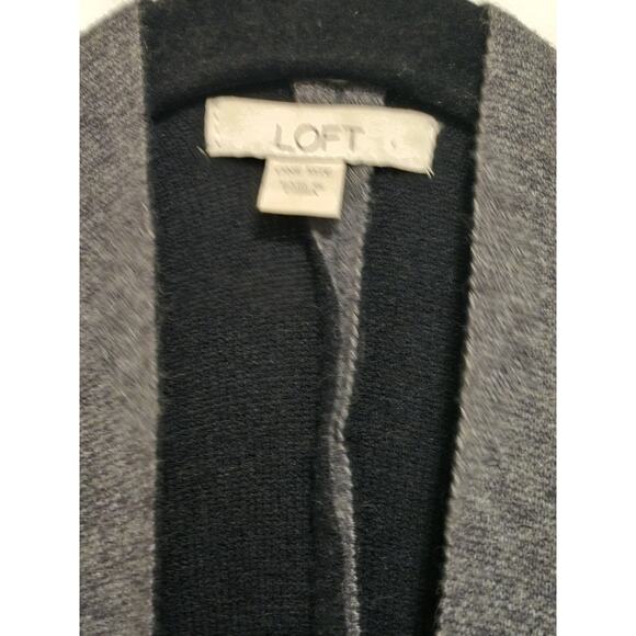 Draped Knit Cape Cardigan Gray Black Colorblock One Size Corporate Goth Chic EUC - Picture 5 of 5